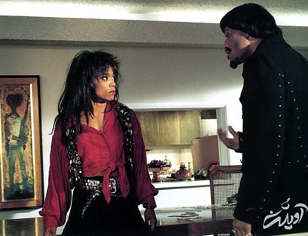 در ادامه این مطلب قصد داریم شما را با 10 بازیگر مشهور هالیوودی آشنا کنیم که برای گرفتن جایزه اسکار هر کاری کردند اما موفق نشدند.